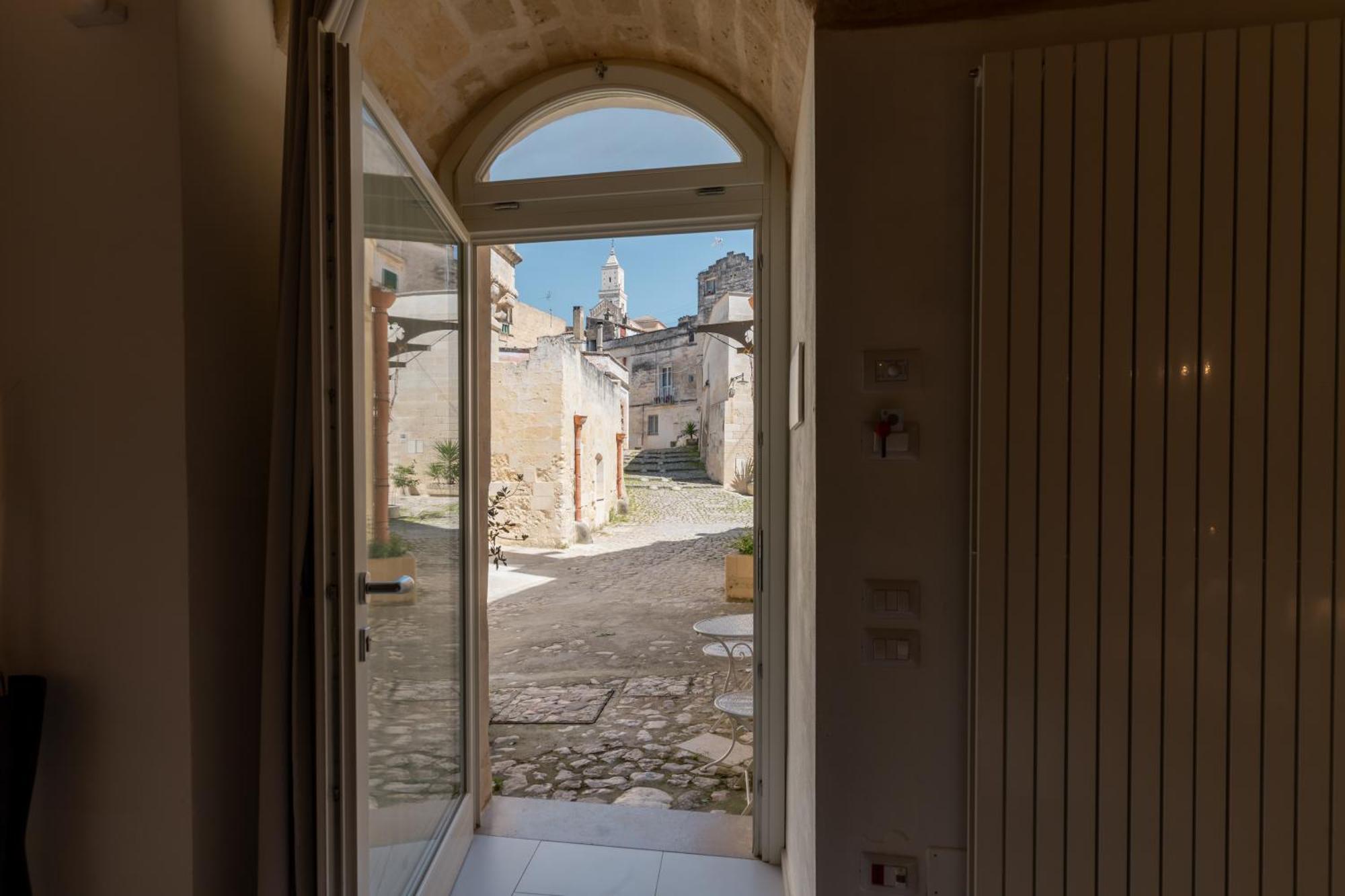 Endea Suite Rooms & Lounge Spa Matera Bagian luar foto